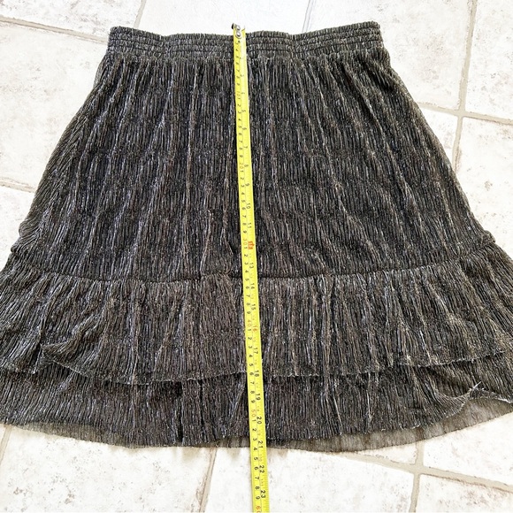 ESQUALO Textured Black & Gold Mini Skirt Flowy Size 10 - Picture 4 of 7